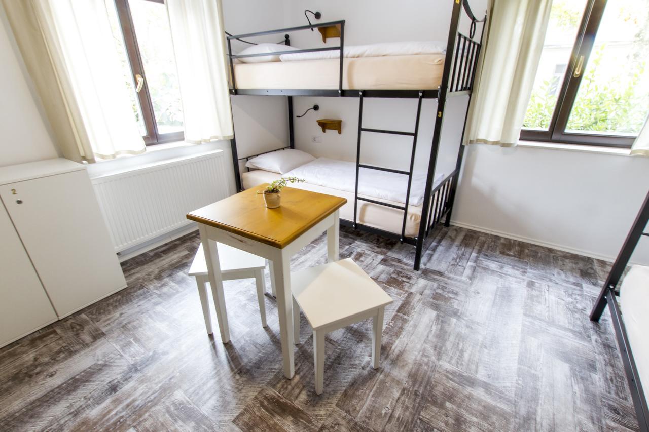 Hostel Hildegarden Толмин Экстерьер фото